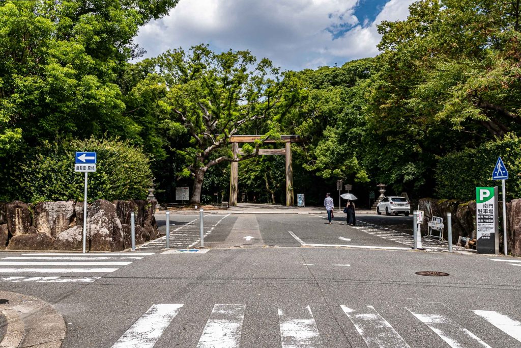 熱田神宮南門一の鳥居