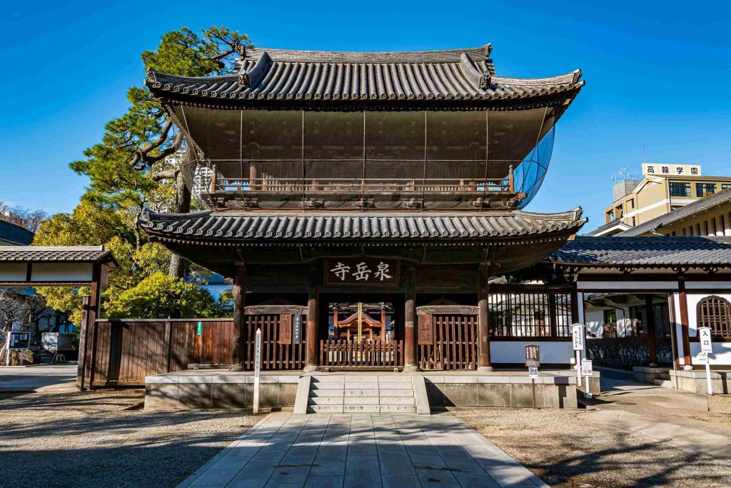泉岳寺山門