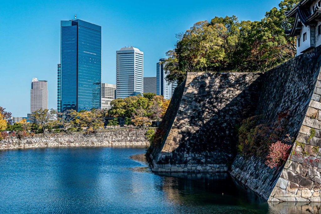 大阪城は美しく悲しい