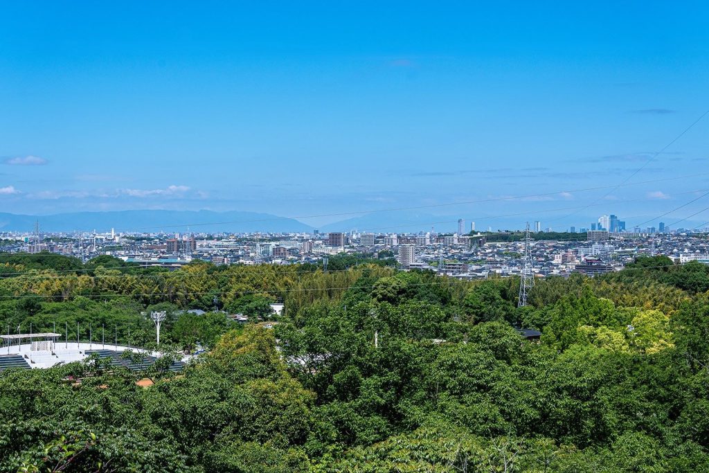 源頼朝が二村山を越え京に登ったときに見た尾張の眺め