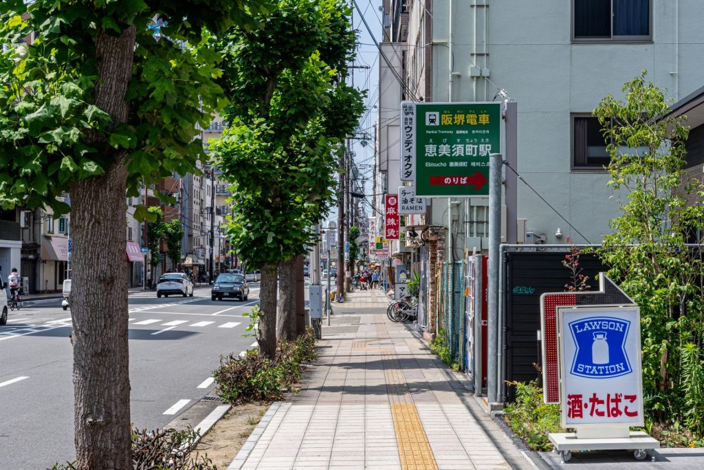 チンチン電車で住吉大社へ始発駅恵美須町駅
