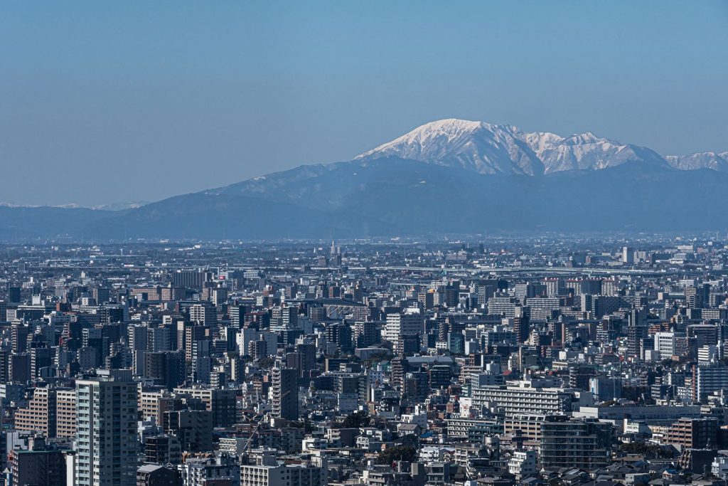 名古屋から見える伊吹山