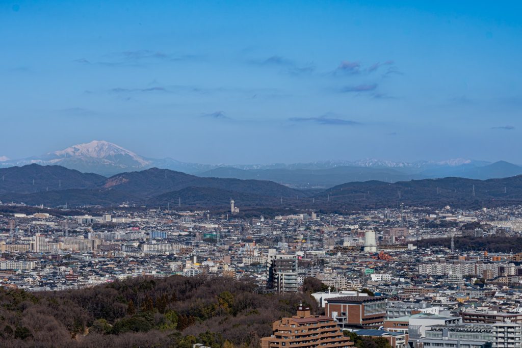 名古屋から見える御嶽山