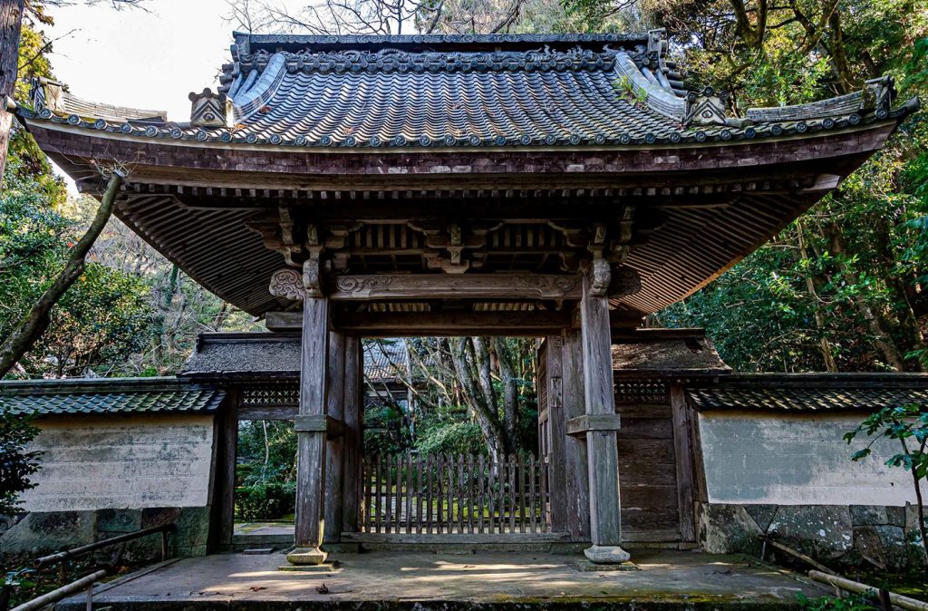 彦根龍潭寺三門