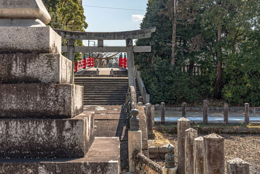 伊賀八幡宮神橋
