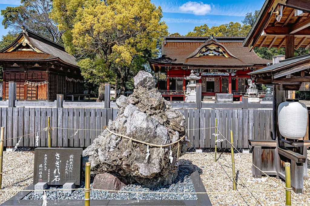 熱田神宮ならずの梅が満開