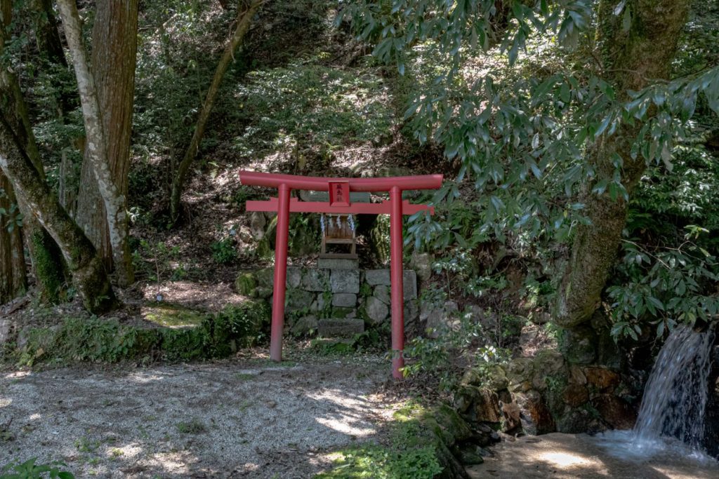 猿投神社