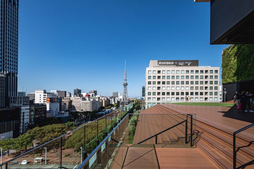 新・中日ビルの展望デッキ